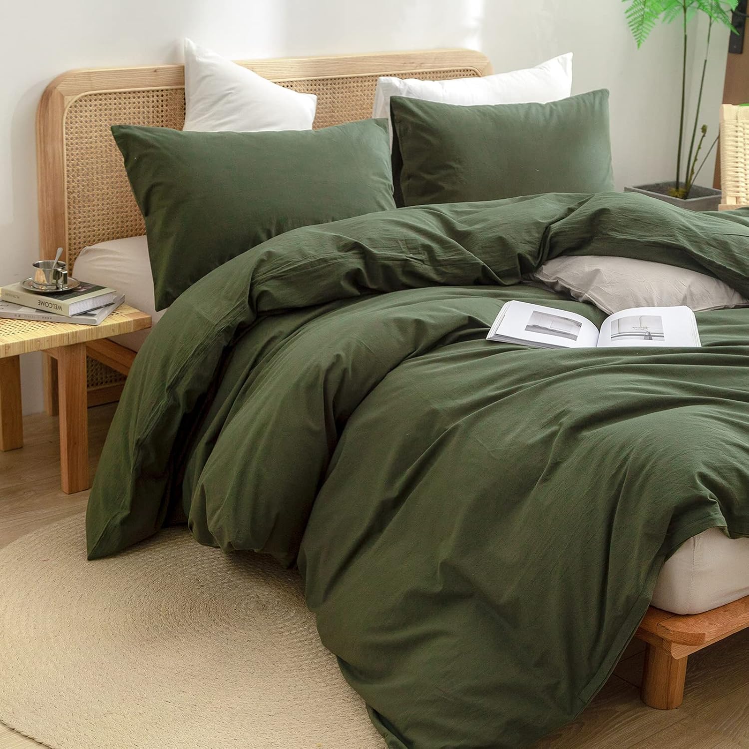 BESTOUCH Duvet Cover Set 100% Washed Cotton Linen Feel Super Soft Comfortable Chic Lightweight 3 PCs Home Bedding Set Solid Olive Green Super King Plus