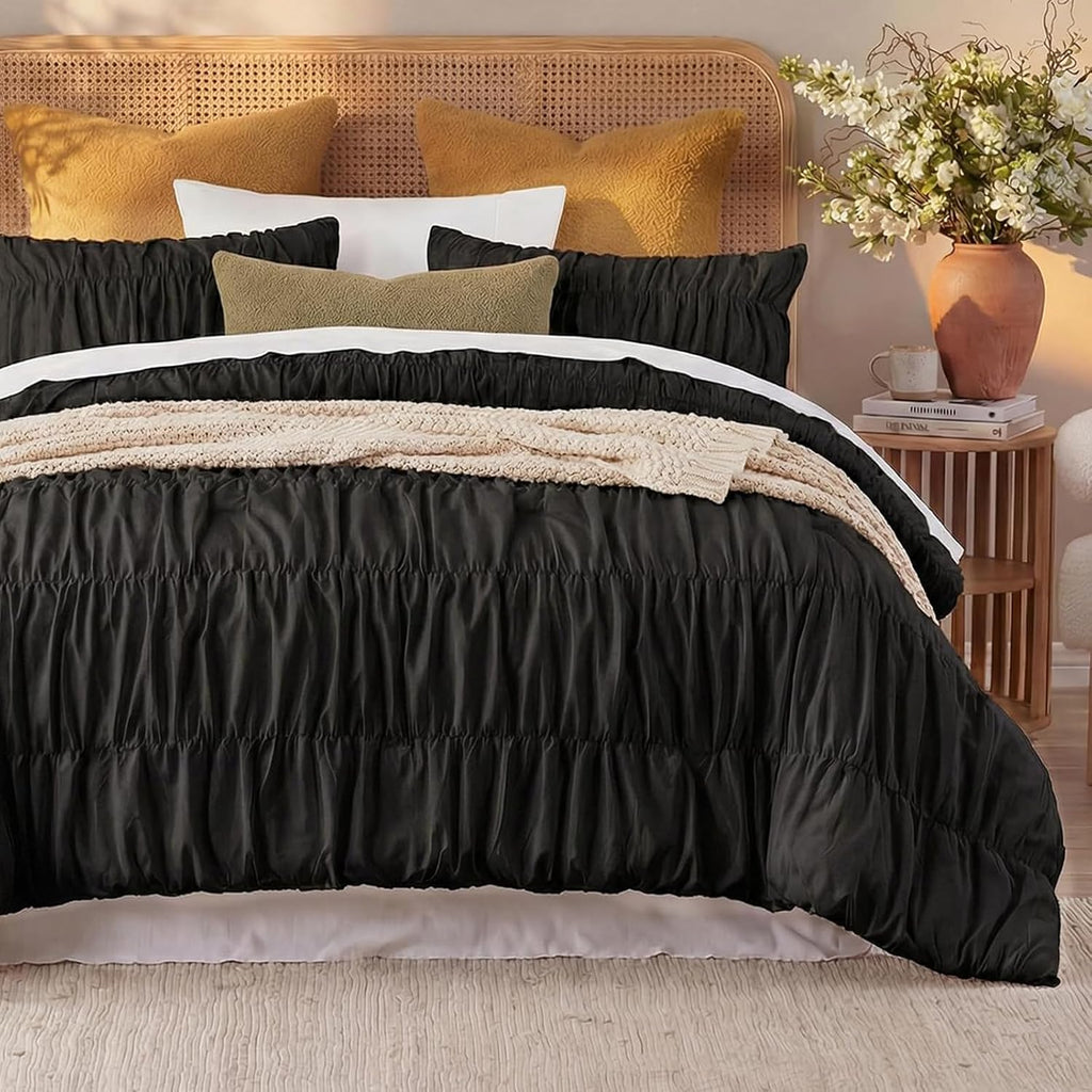 Bedbay Black Ruched Comforter Set King Size,100% Cotton Boho Bedding Set,Black Cinched Fluffy Comforter for Bedroom,3 Pcs Vintage Ruffle Bedding Aesthetic Room Decor for All Seasons