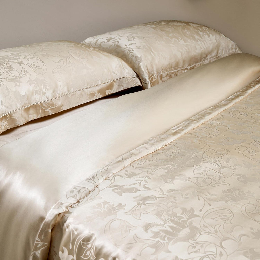 LILYSILK 1PC 100% Silk Pillowcase for Hair and Skin Silk Both Sides Terse Envelope Pillow Cases with Lily Jacquard Anti-Aging and Hair Loss, Gravel Gold Queen