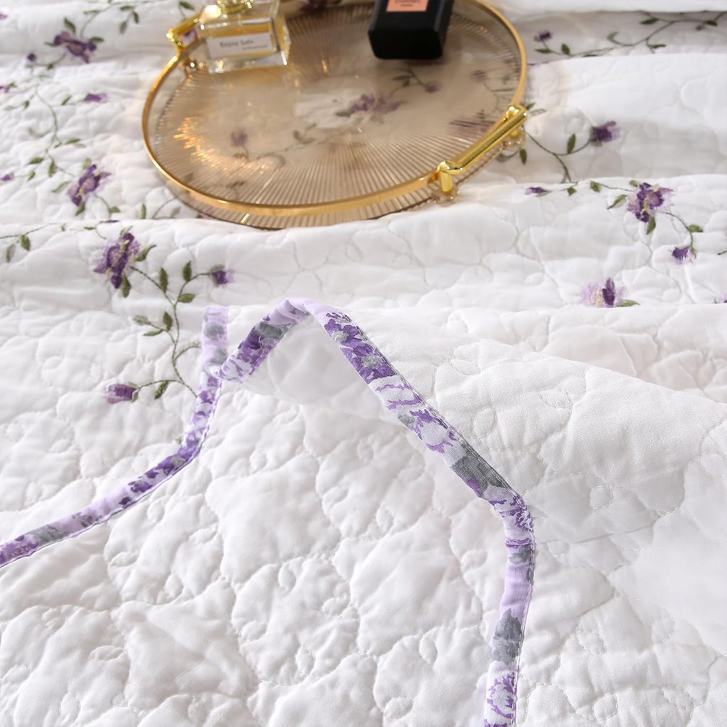 Quilt Set Purple Floral 3D Embroidery Pattern 3 PCS 100% Cotton Reversible Quilted Embroidered Decorative Bedspreads Coverlet Set, Lightweight &Soft King Size White Bedding Coverlet for All Season