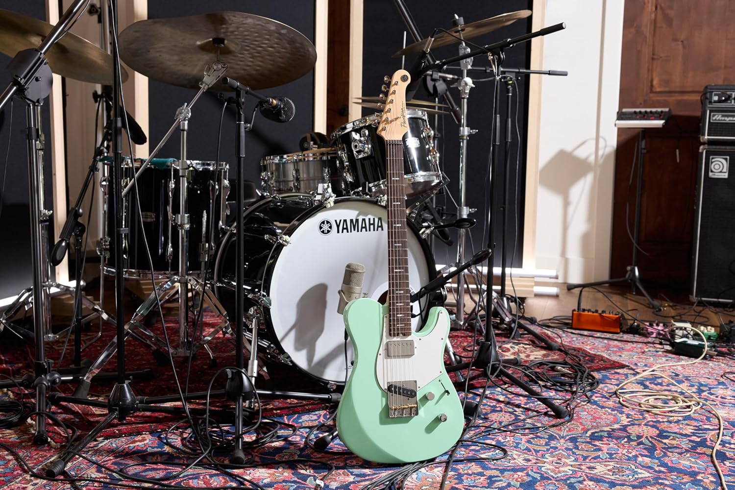 Pacifica SC Standard Plus Electric Guitar with Rosewood Fingerboard, Peppermint Green with Gig Case