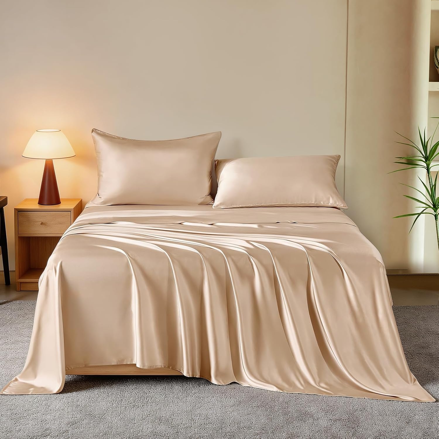 THXSILK Luxury Mulberry Silk Bed Sheets Set - 4pcs Silk Sheets Set 16' Deep Pocket - 1 Fitted Sheet, 1 Flat Sheet, 2 Pillowcases with Zipper Closure - Full, Champagne