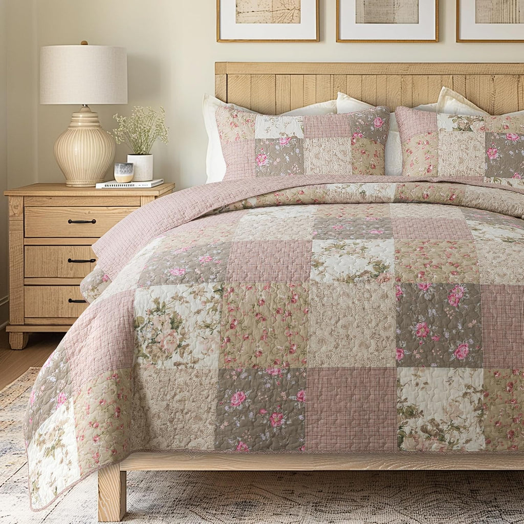 SLPR Secret Garden Patchwork Cotton Pieced Quilt Set - King with 2 Shams, Country Shabby Chic Bedding with Flower Pattern, Pink Floral Farmhouse Quilted Bedspread for All Seasons
