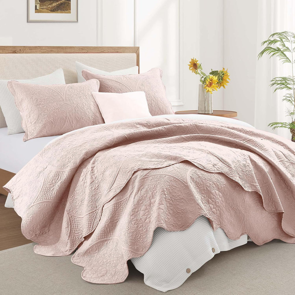MOONLIGHT20015 8 Pack California King Quilt Bedding Set (118'x106') - Bulk Wholesale for Hotels, Guest Bedroom & Airbnbs - Microfiber Reversible Floral Embossed Quilts Bedspreads (Peach/Baby Pink)