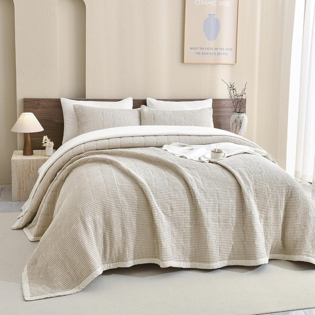 CozyTide King Size Quilt(110x98 Inch),100% Cotton Light Khaki King Quilt Bedding Set,Vintage Farmhouse Boho Lightweight Waffle Bedspread Ultra Soft