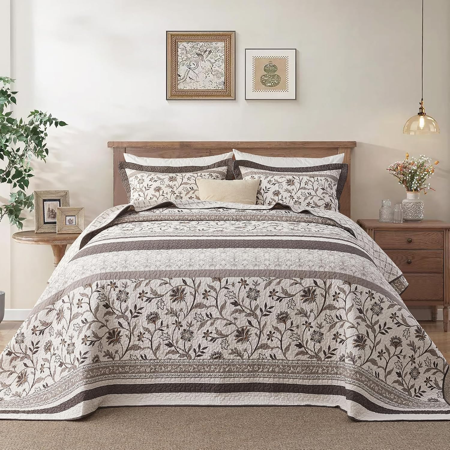 Farmhouse Oversized Bedspread Queen Size 102'x120' - 100% Cotton Lightweight Extra Large Quilt with 2 Pillowshams, Reversible Botanical Striped Pattern Bedding Coverlet, 3 Pcs, Brown/Coffee