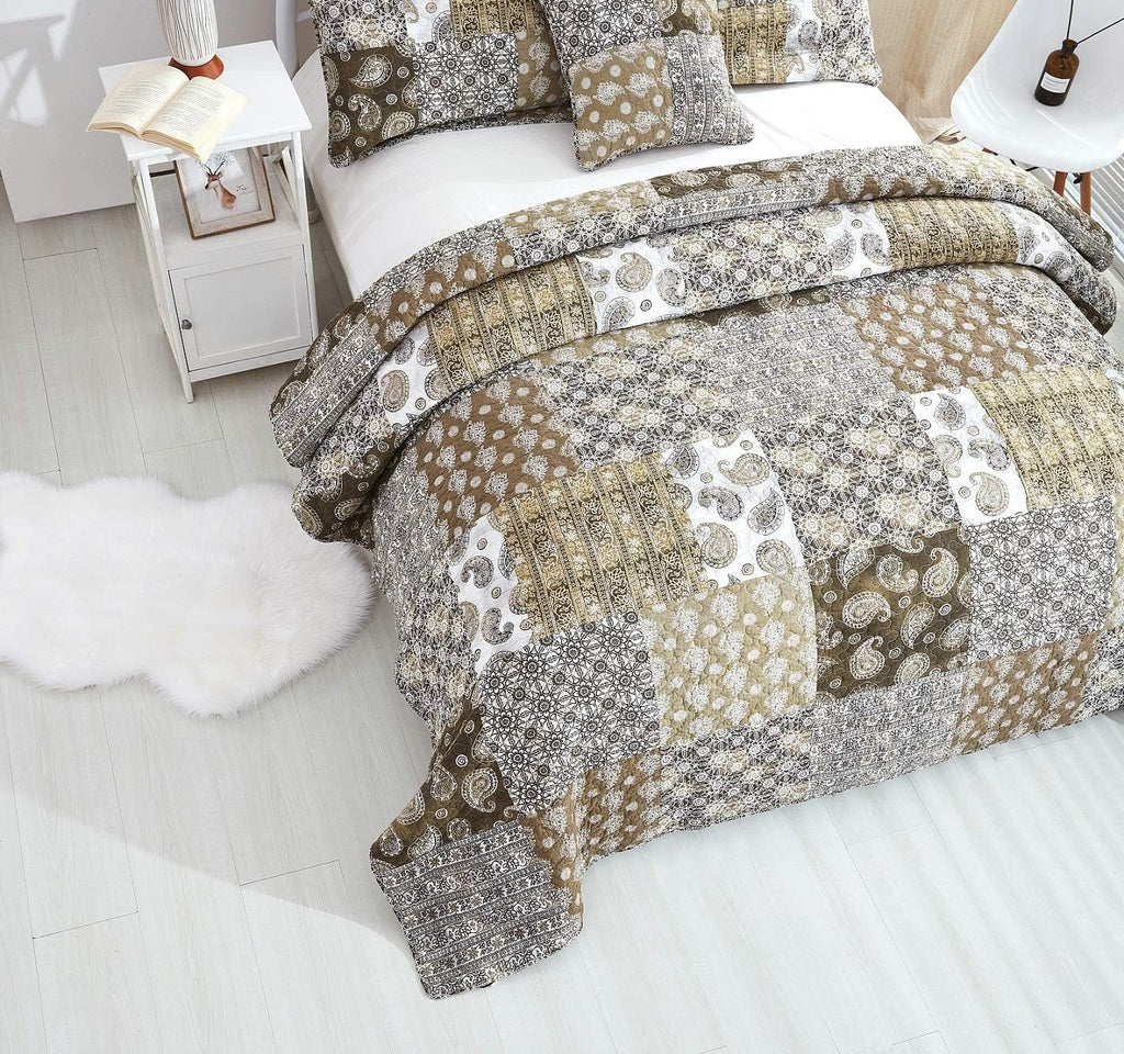 DaDa Bedding Bohemian Cotton Real Patchwork Floral Quilt Bedspread - Moroccan Dreams Filigree Paisley Olive Green Brown - Reversible Multi-Colorful Rustic Quilted Coverlet Set - Twin - 2-Pieces