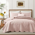 MOONLIGHT20015 10 Pack Twin Quilt Bedding Set (68' x 86') - Bulk Wholesale for Hotels, Guest Bedroom & Airbnbs - Lightweight Microfiber Reversible Floral Embossed Quilts Bedspreads (Peach)