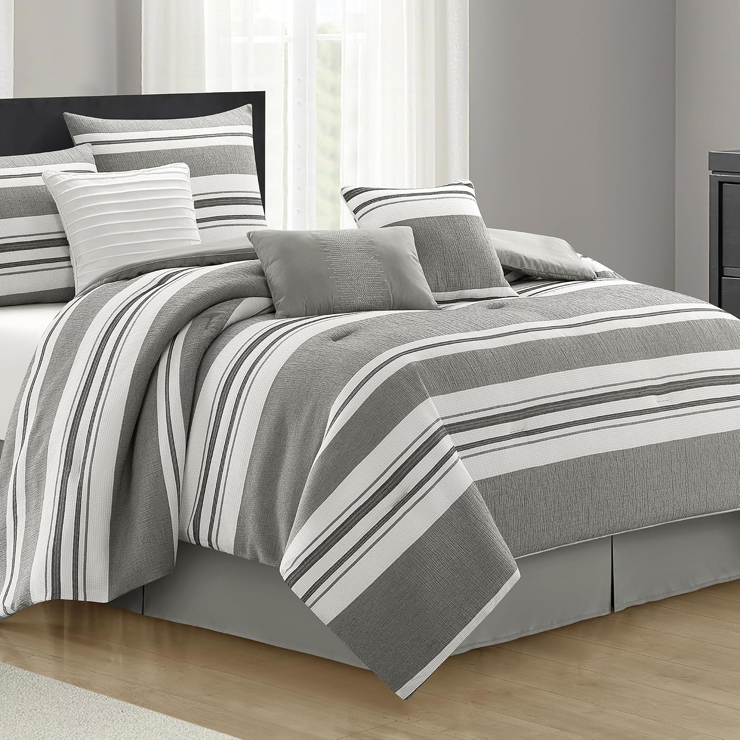 LANCO MODERN LIFESTYLE 7 Piece California King Comforter Set, White Grey, Striped Jacquard Design, Soft and Cozy for All Seasons, Bed in a Bag with Comforter, Pillow Shams, Decor Pillows and Bedskirt