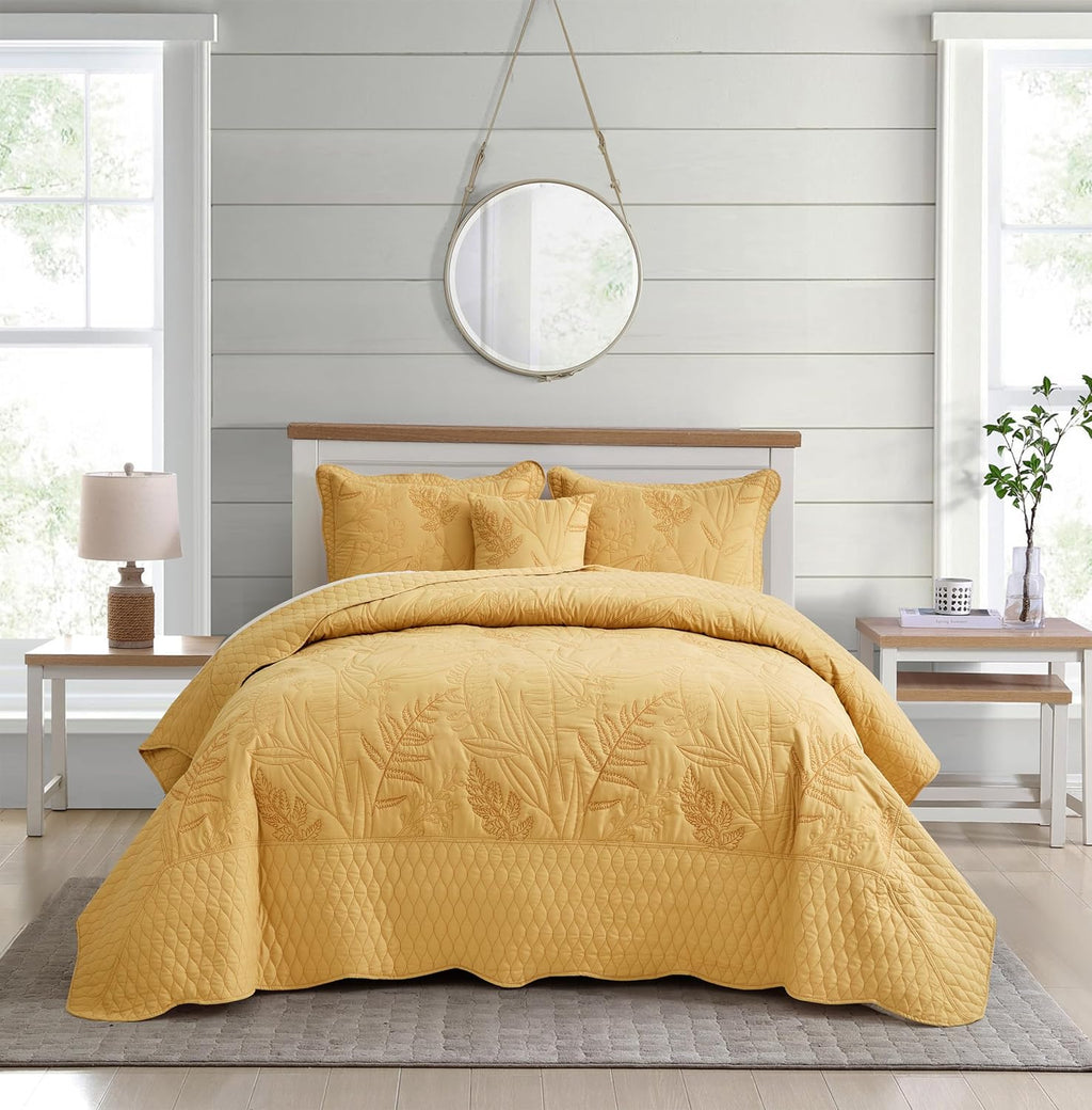 DaisyHuang Botanical Oversized Bedspread King Size - Leaves Pattern Stitching Quilt Set - Elegant & Fresh Style Bedding Coverlets, Reversible, Lightweight, 5 Piece, Honey Gold